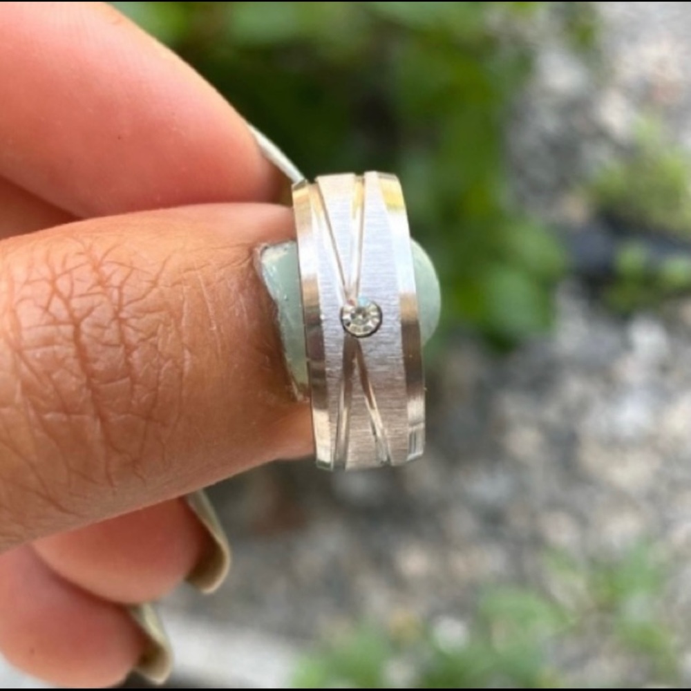 Silver ring - Picture 3 of 7